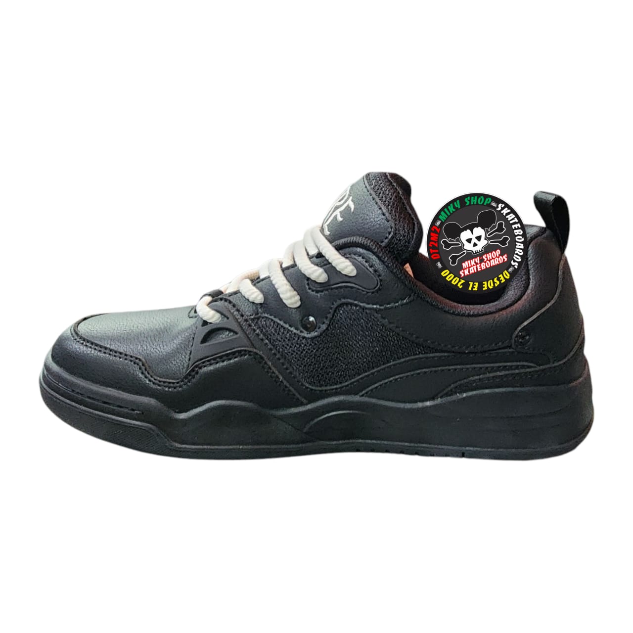 TENIS CORE "FEAR"