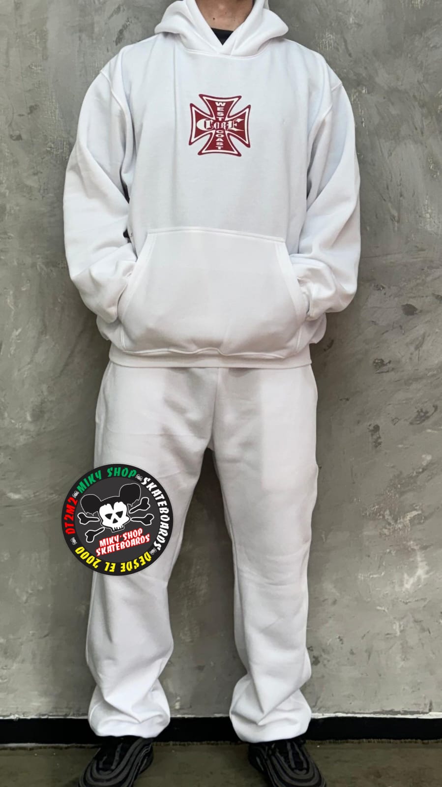 SUDADERA CORE FOOTWEAR  CONJUNTO